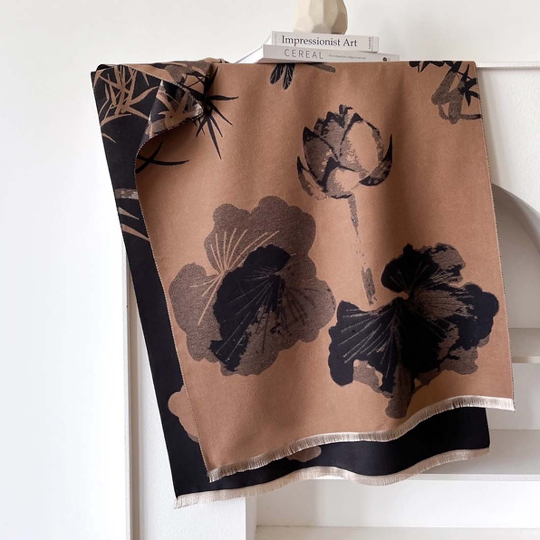 Black & Tan Dragonfly Reversible Wrap