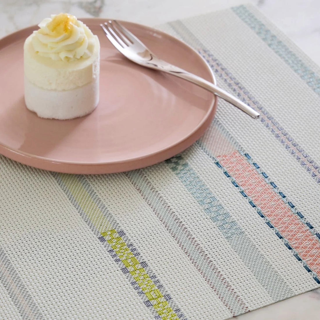 Applique Placemat Almond
