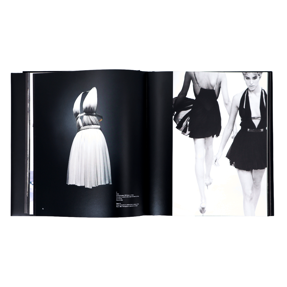 Azzedine Alaïa: Sculpting Fashion