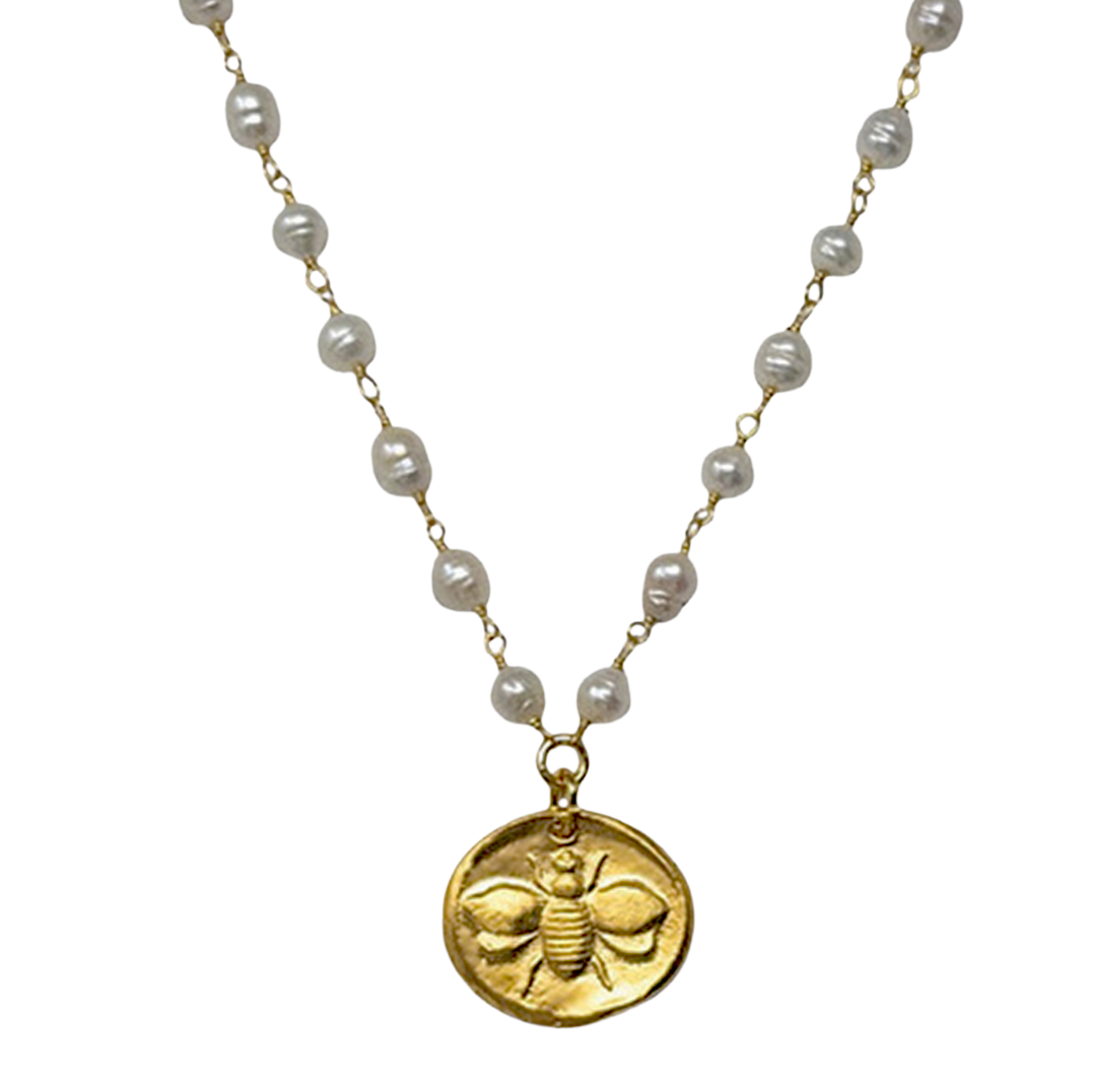 Pearl necklace with a gold bee pendant 