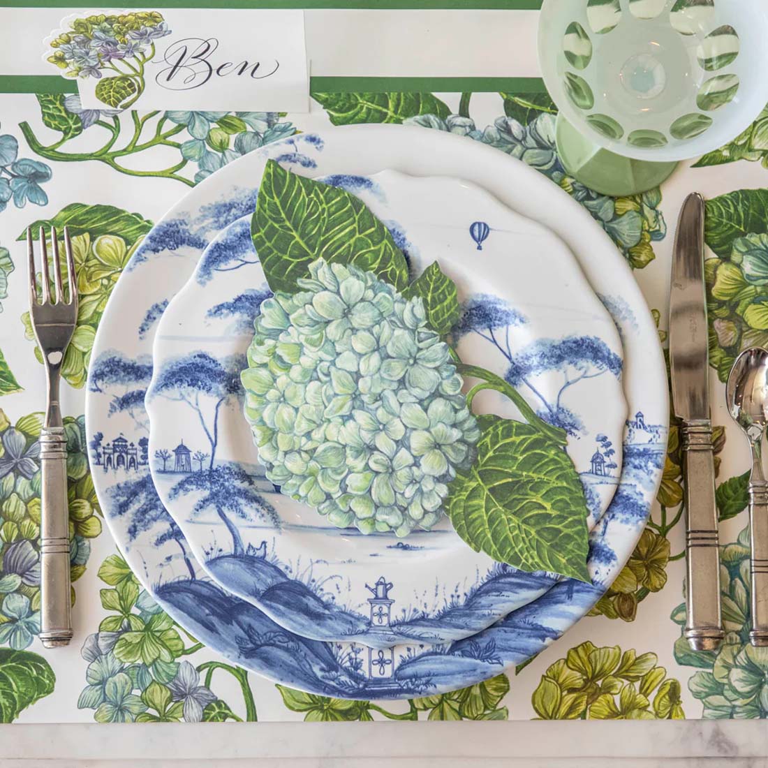 Blooming Hydrangea Paper Placemat Pack