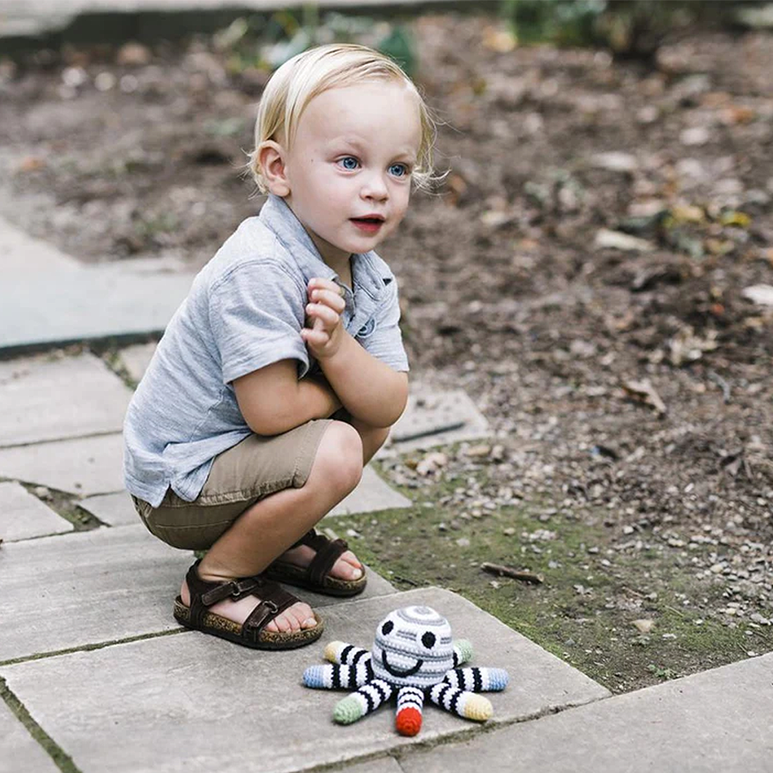 Black & White Plush Octopus Rattle