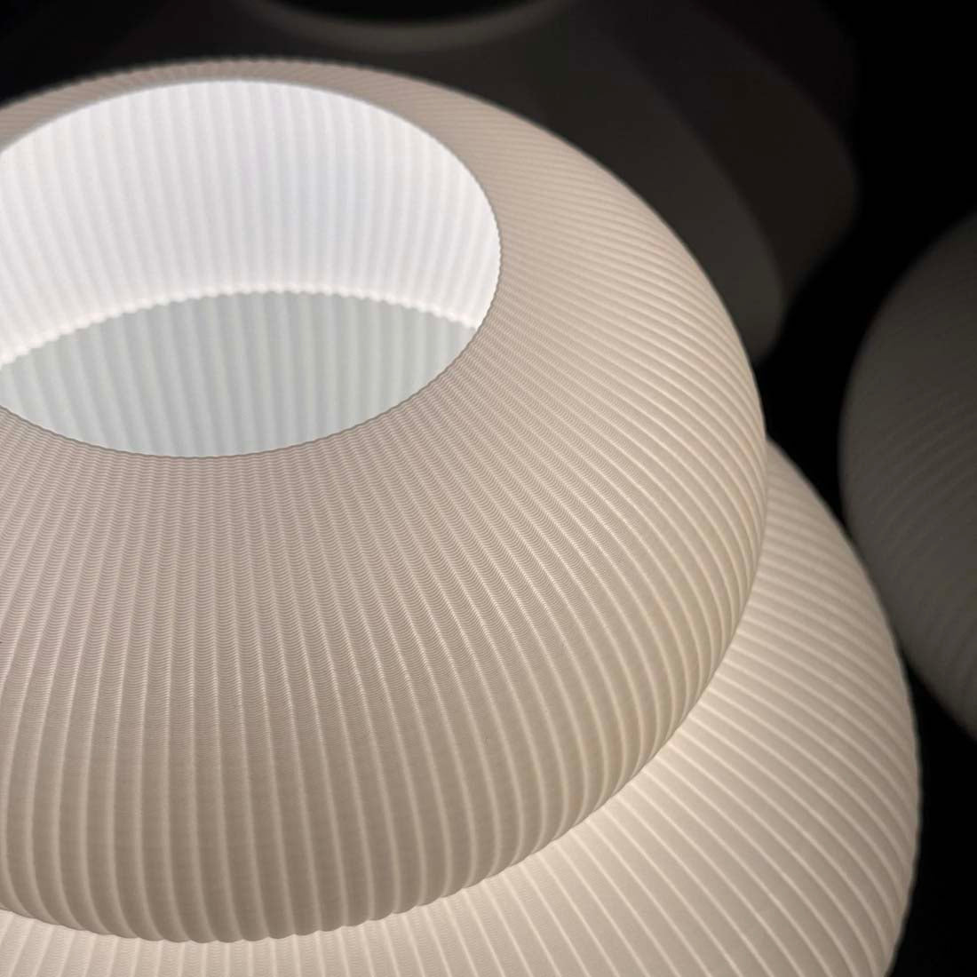 Santal Ash Unni Short Lamp