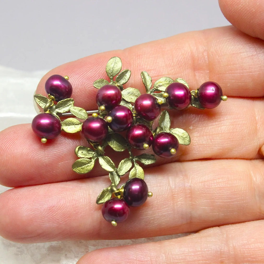 Cranberry Brooch